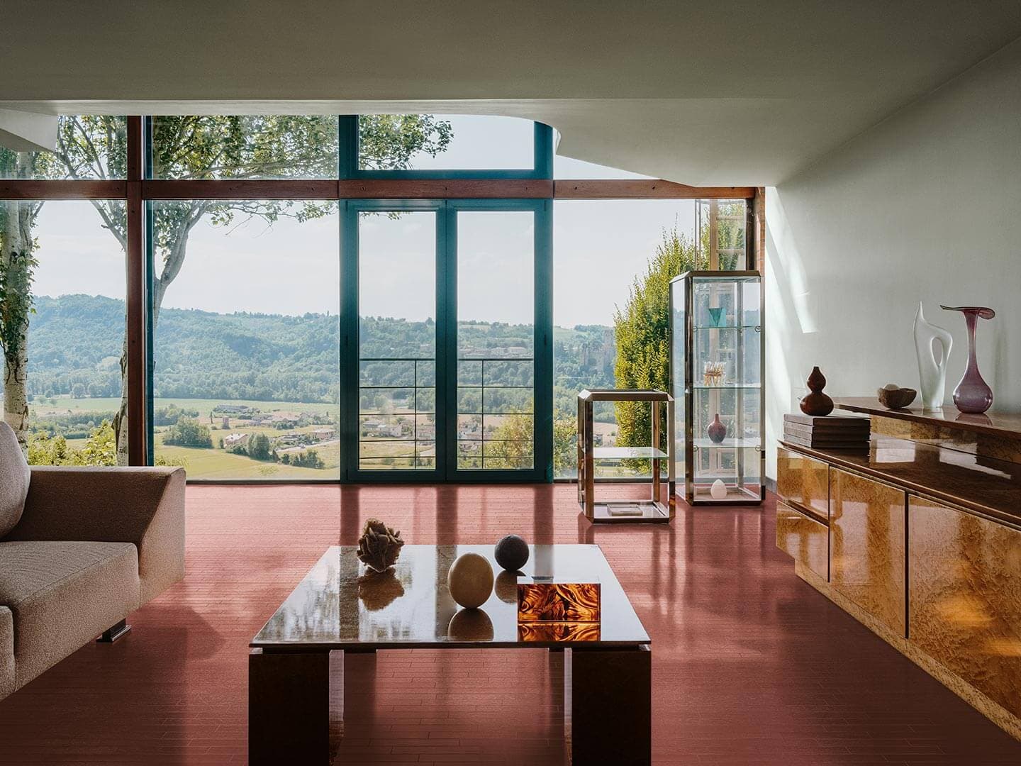 Pareti: Decor KK 46, Pavimento: Legno+Color KK 114